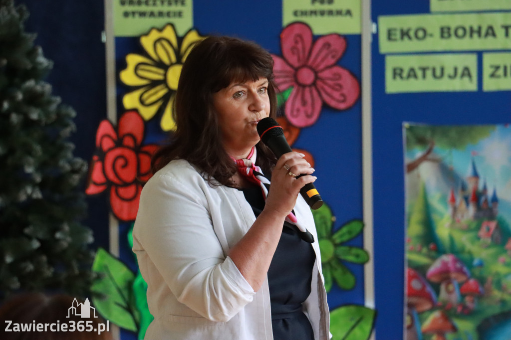 Fotorelacja: Oficjalne otwarcie „Pracowni pod chmurką” w Szkole Podstawowej nr 11 w Zawierciu - Marciszowie