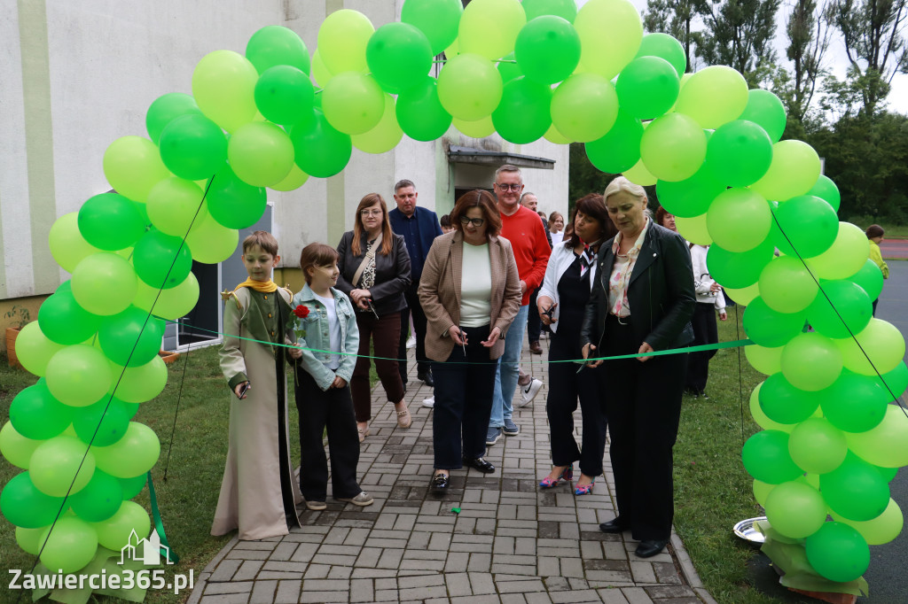Fotorelacja: Oficjalne otwarcie „Pracowni pod chmurką” w Szkole Podstawowej nr 11 w Zawierciu - Marciszowie