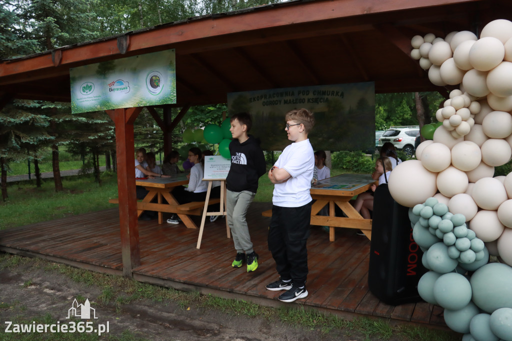 Fotorelacja: Oficjalne otwarcie „Pracowni pod chmurką” w Szkole Podstawowej nr 11 w Zawierciu - Marciszowie