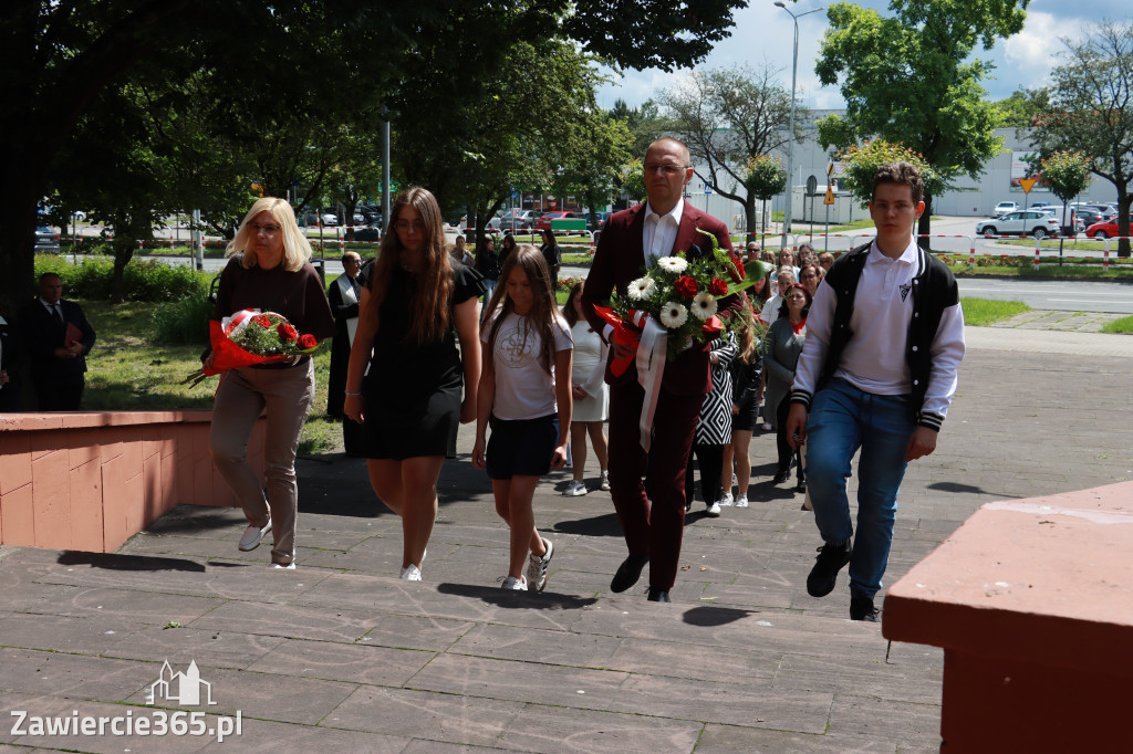 Fotorelacja Zawiercie: Dzień Pamięci Ofiar Niemieckich Nazistowskich Obozów Koncentracyjnych