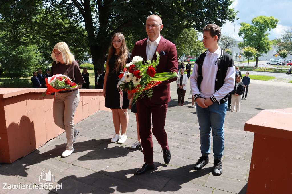 Fotorelacja Zawiercie: Dzień Pamięci Ofiar Niemieckich Nazistowskich Obozów Koncentracyjnych
