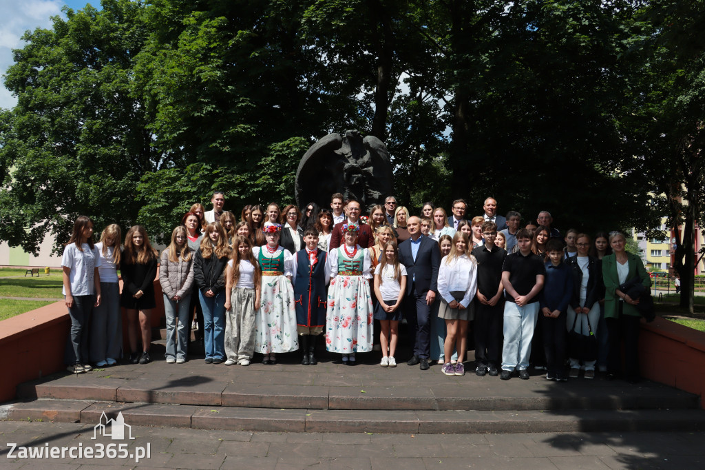 Fotorelacja Zawiercie: Dzień Pamięci Ofiar Niemieckich Nazistowskich Obozów Koncentracyjnych