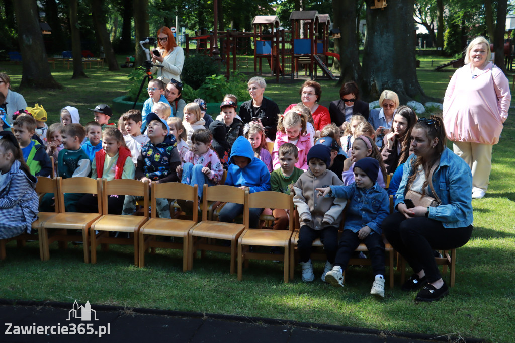 Fotorelacja: Finał Międzyprzedszkolnego Projektu Edukacyjnego w Przedszkolu nr 1 w Zawierciu