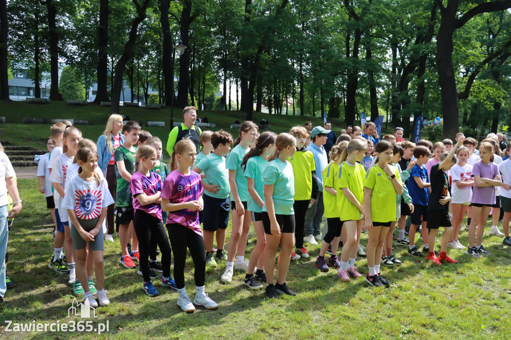 Fotorelacja Zawiercie: BIEG PO ZDROWIE z SP5 za nami!