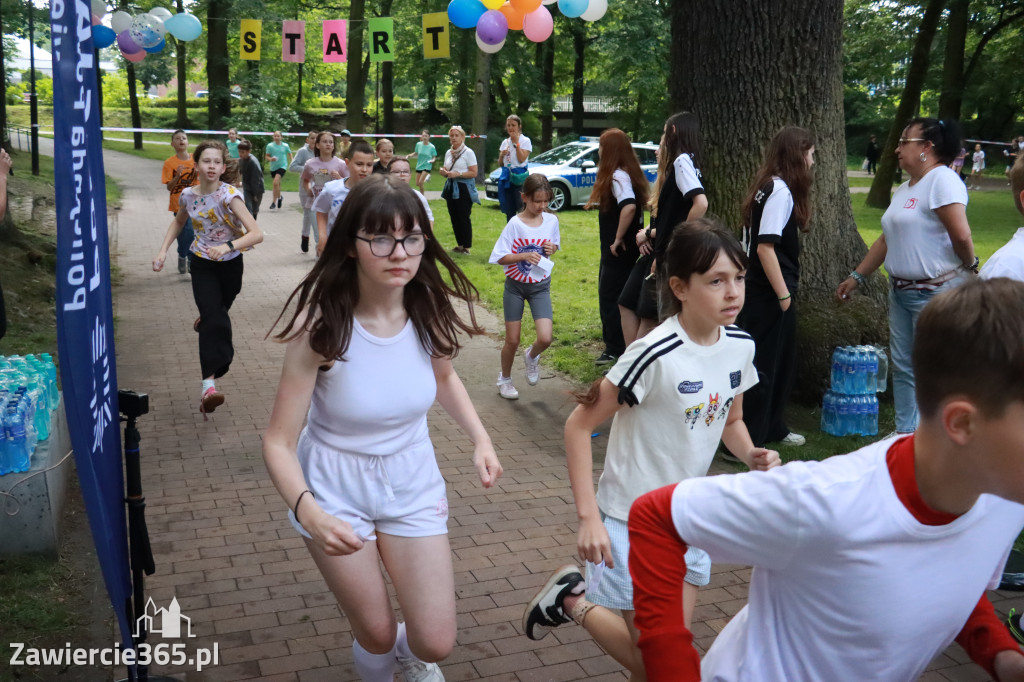 Fotorelacja Zawiercie: BIEG PO ZDROWIE z SP5 za nami!