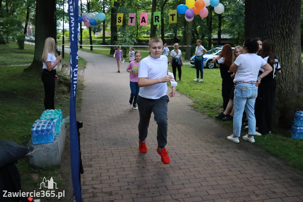 Fotorelacja Zawiercie: BIEG PO ZDROWIE z SP5 za nami!