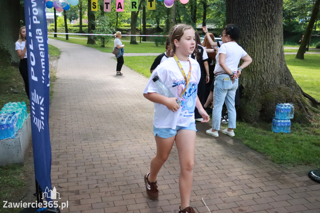 Fotorelacja Zawiercie: BIEG PO ZDROWIE z SP5 za nami!