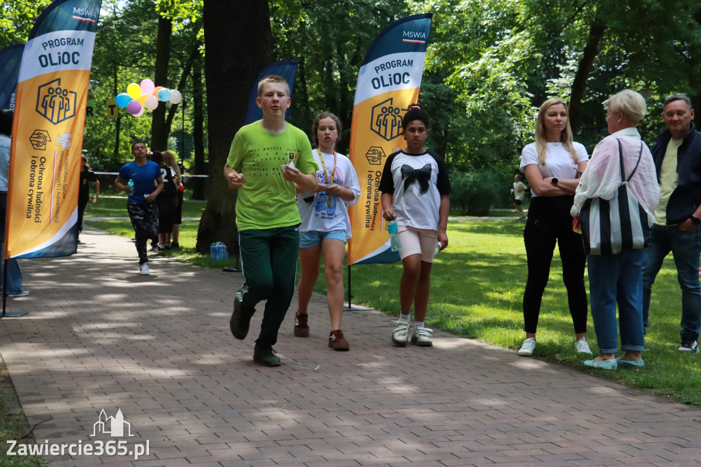 Fotorelacja Zawiercie: BIEG PO ZDROWIE z SP5 za nami!