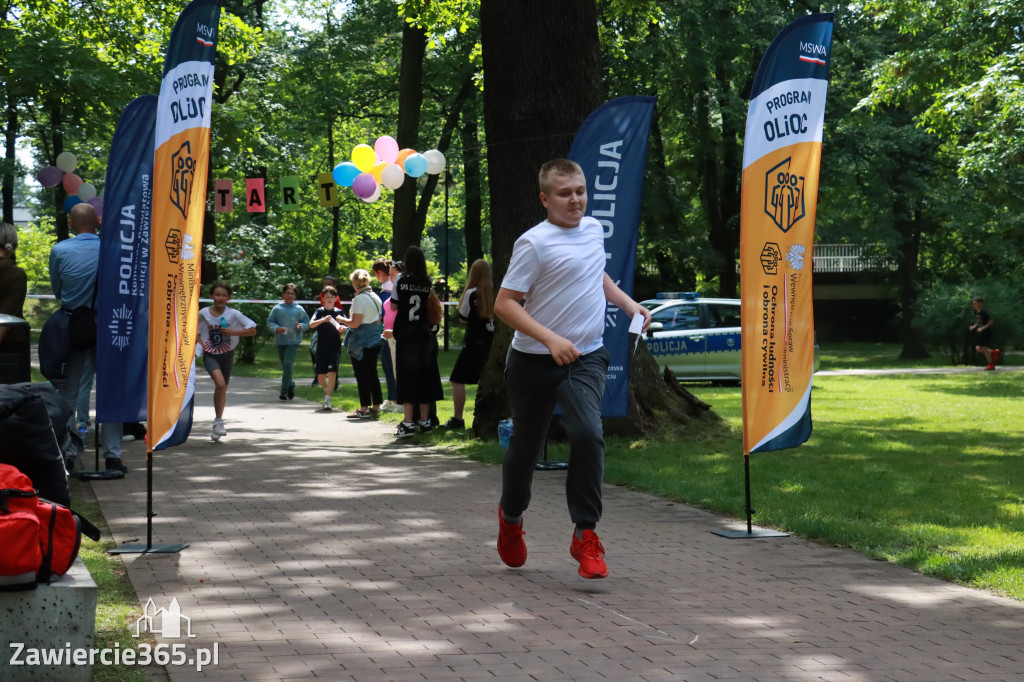 Fotorelacja Zawiercie: BIEG PO ZDROWIE z SP5 za nami!