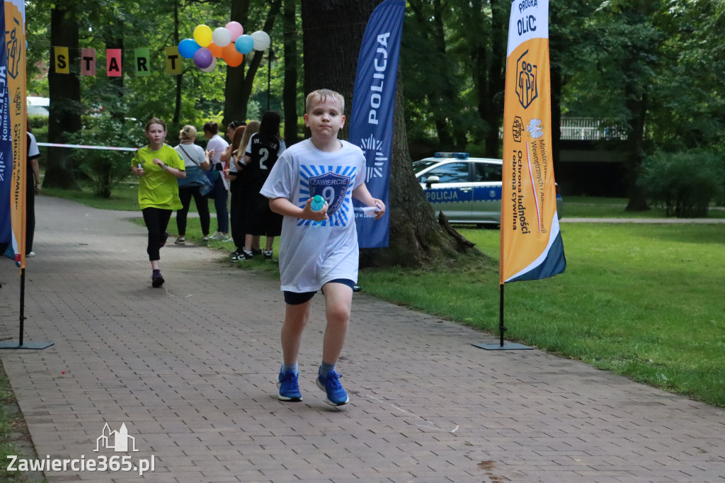 Fotorelacja Zawiercie: BIEG PO ZDROWIE z SP5 za nami!