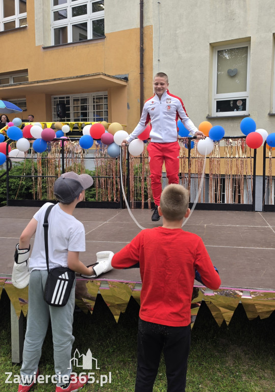 Fotorelacja: Piknik Rodzinny w SP5 w Zawierciu
