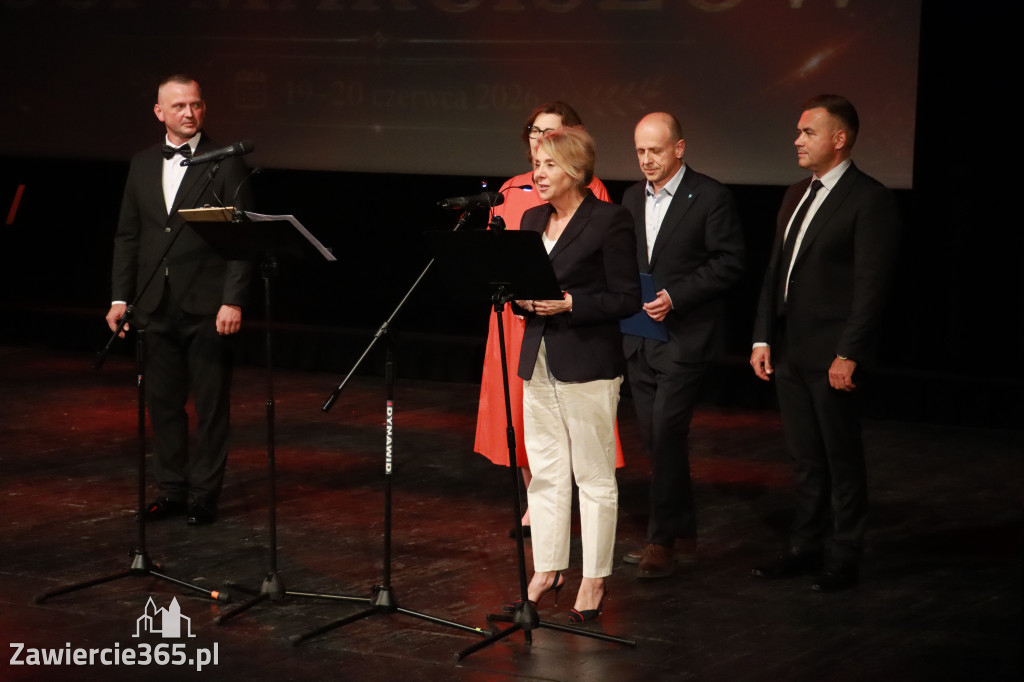 Fotorelacja: Gala z okazji jubileuszu 100-lecia OSP Marciszów w MOK Zawierciu