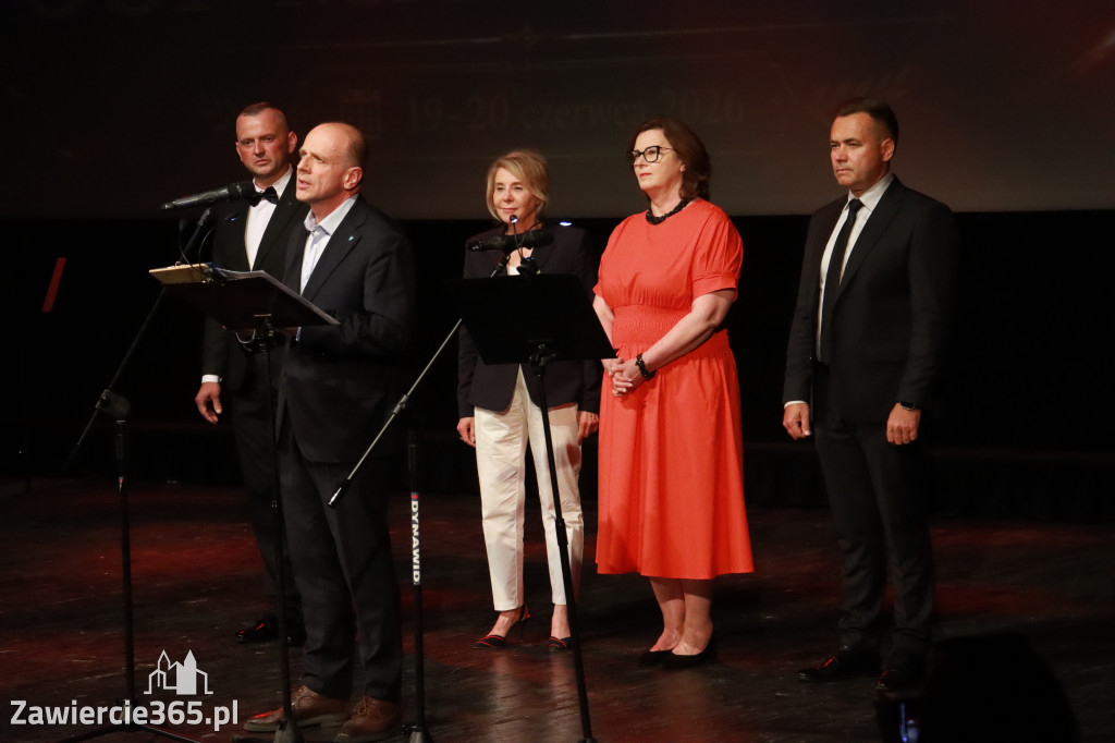 Fotorelacja: Gala z okazji jubileuszu 100-lecia OSP Marciszów w MOK Zawierciu