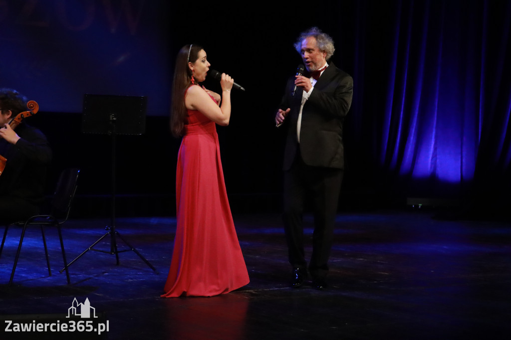 Fotorelacja: Gala z okazji jubileuszu 100-lecia OSP Marciszów w MOK Zawierciu
