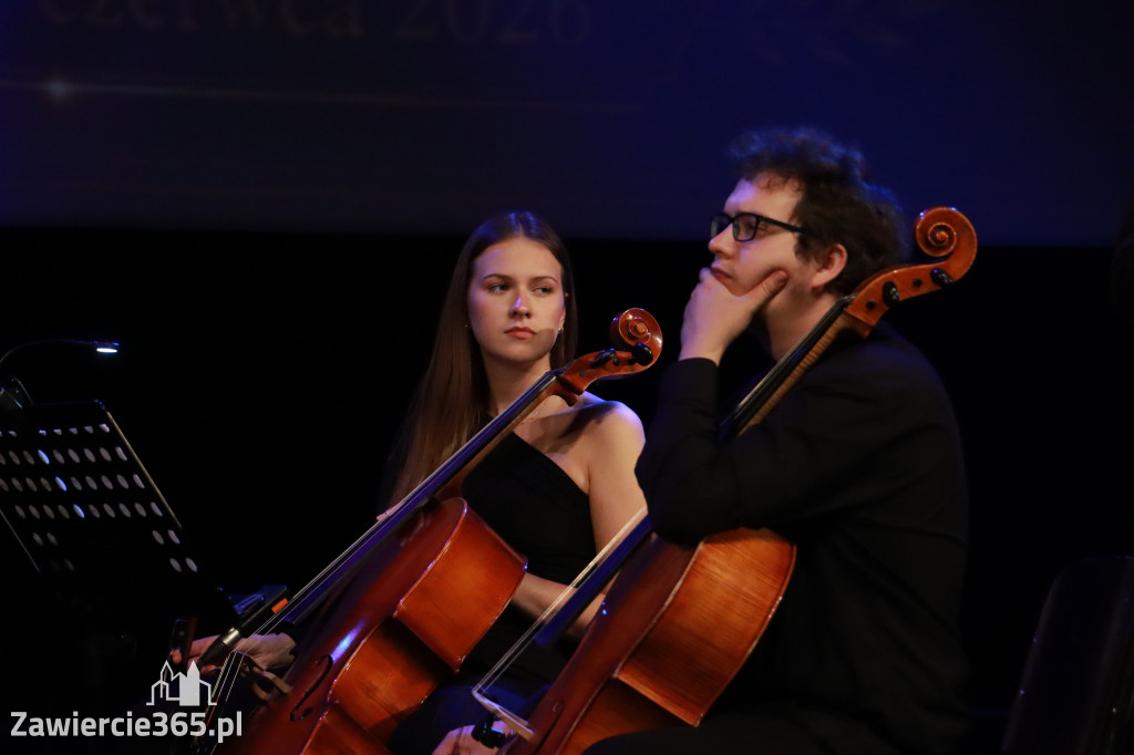 Fotorelacja: Gala z okazji jubileuszu 100-lecia OSP Marciszów w MOK Zawierciu