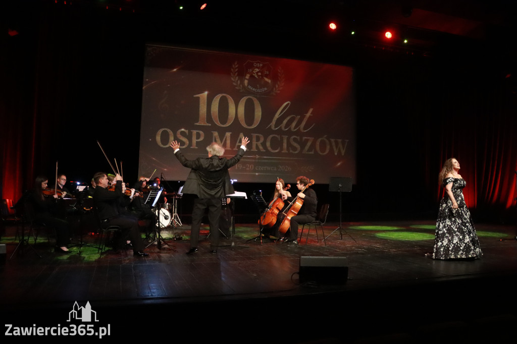 Fotorelacja: Gala z okazji jubileuszu 100-lecia OSP Marciszów w MOK Zawierciu