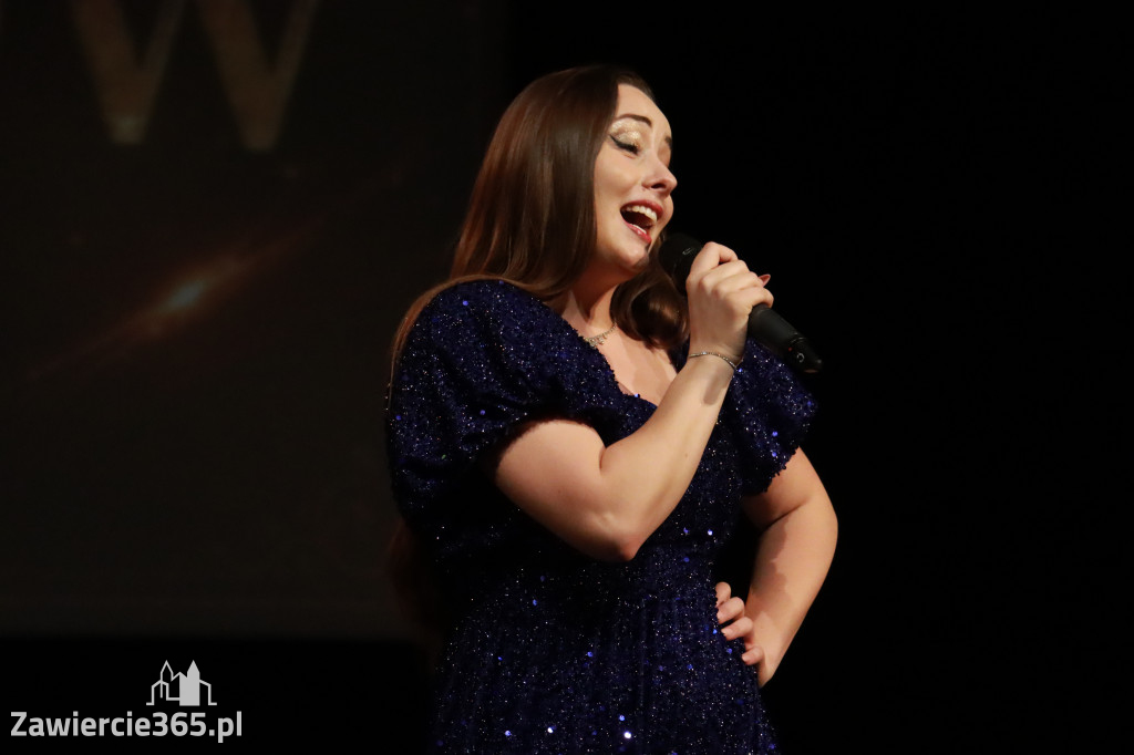 Fotorelacja: Gala z okazji jubileuszu 100-lecia OSP Marciszów w MOK Zawierciu