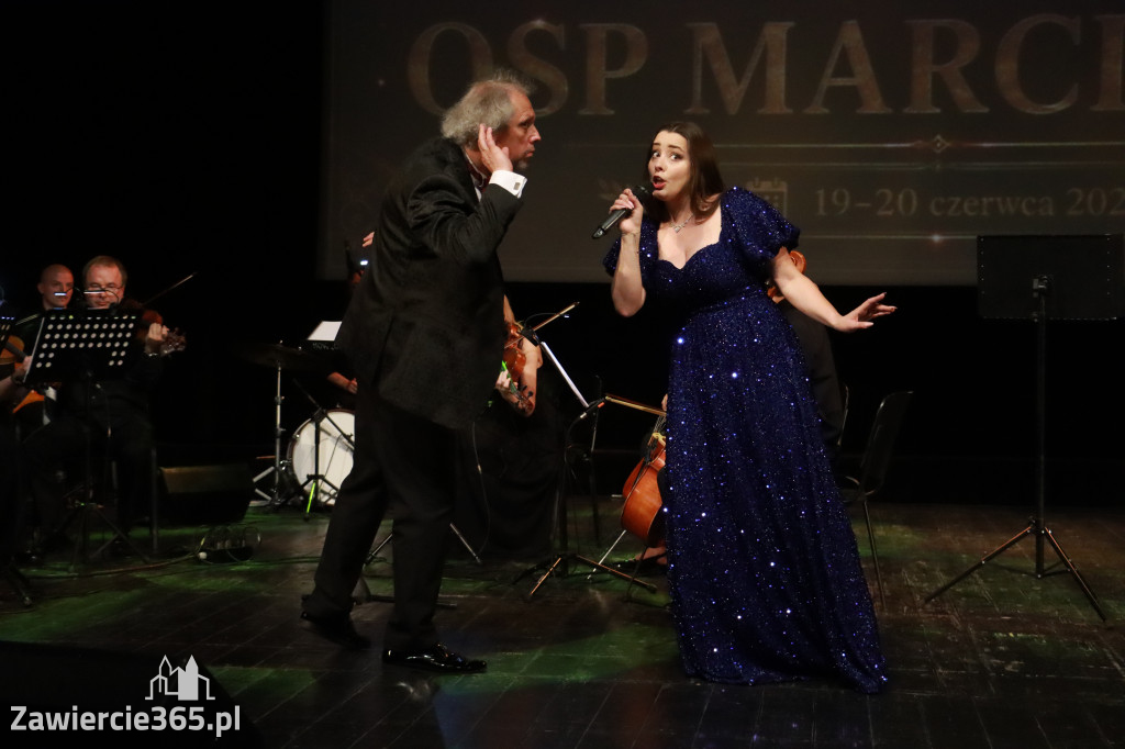 Fotorelacja: Gala z okazji jubileuszu 100-lecia OSP Marciszów w MOK Zawierciu