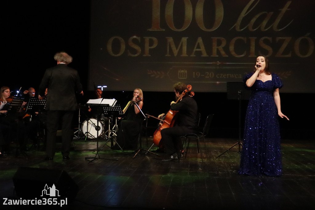 Fotorelacja: Gala z okazji jubileuszu 100-lecia OSP Marciszów w MOK Zawierciu