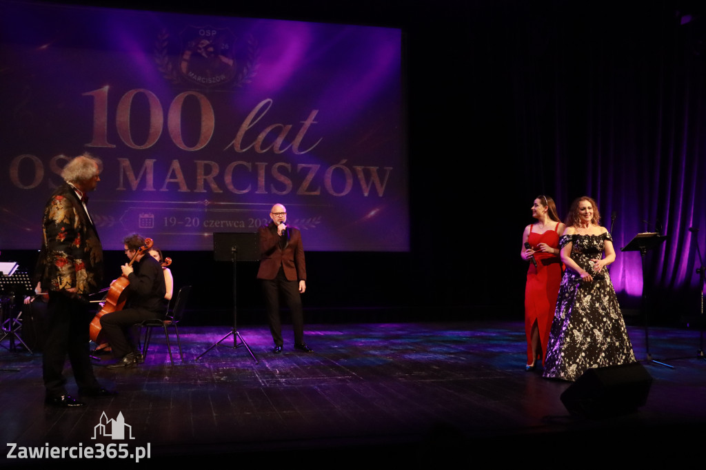 Fotorelacja: Gala z okazji jubileuszu 100-lecia OSP Marciszów w MOK Zawierciu