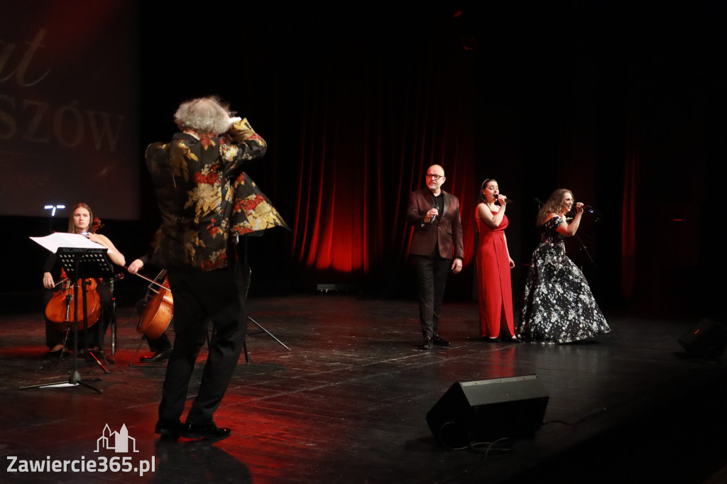 Fotorelacja: Gala z okazji jubileuszu 100-lecia OSP Marciszów w MOK Zawierciu