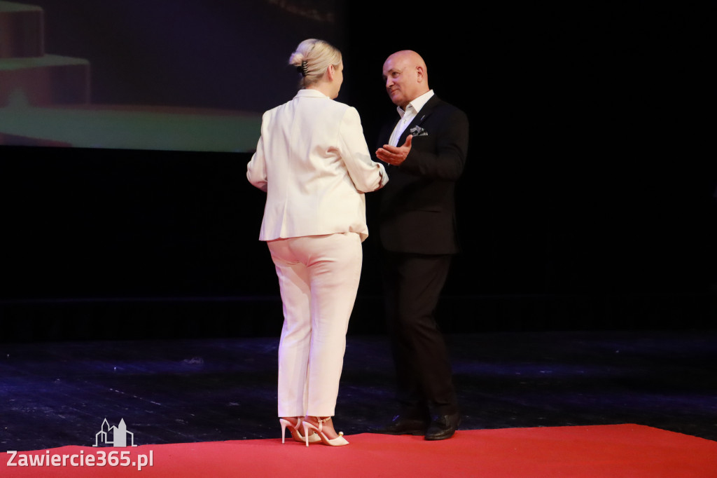 Fotorelacja: Zakończenie Roku Szkolnego - IV Gala Dwójki w MOK Zawiercie