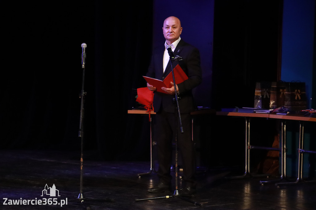 Fotorelacja: Zakończenie Roku Szkolnego - IV Gala Dwójki w MOK Zawiercie