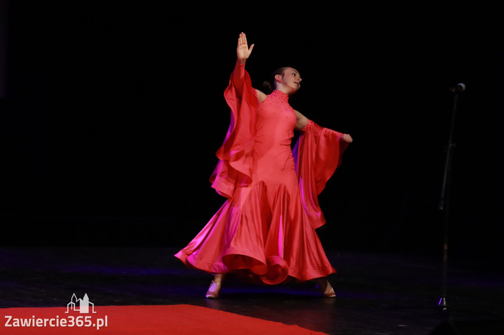 Fotorelacja: Zakończenie Roku Szkolnego - IV Gala Dwójki w MOK Zawiercie