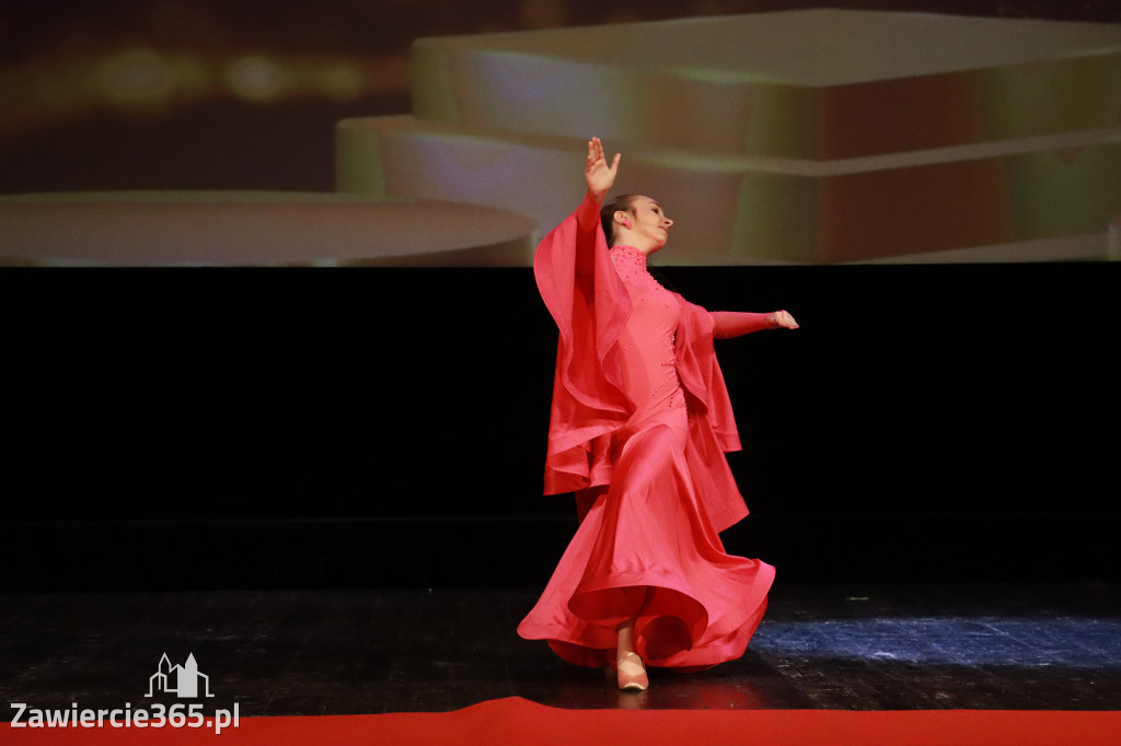 Fotorelacja: Zakończenie Roku Szkolnego - IV Gala Dwójki w MOK Zawiercie