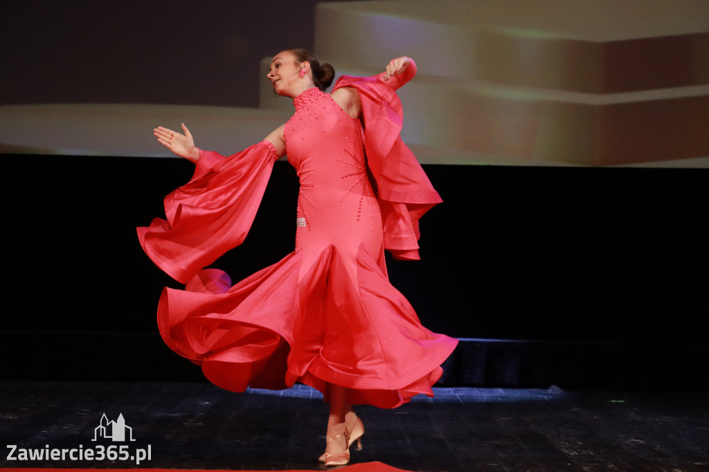 Fotorelacja: Zakończenie Roku Szkolnego - IV Gala Dwójki w MOK Zawiercie
