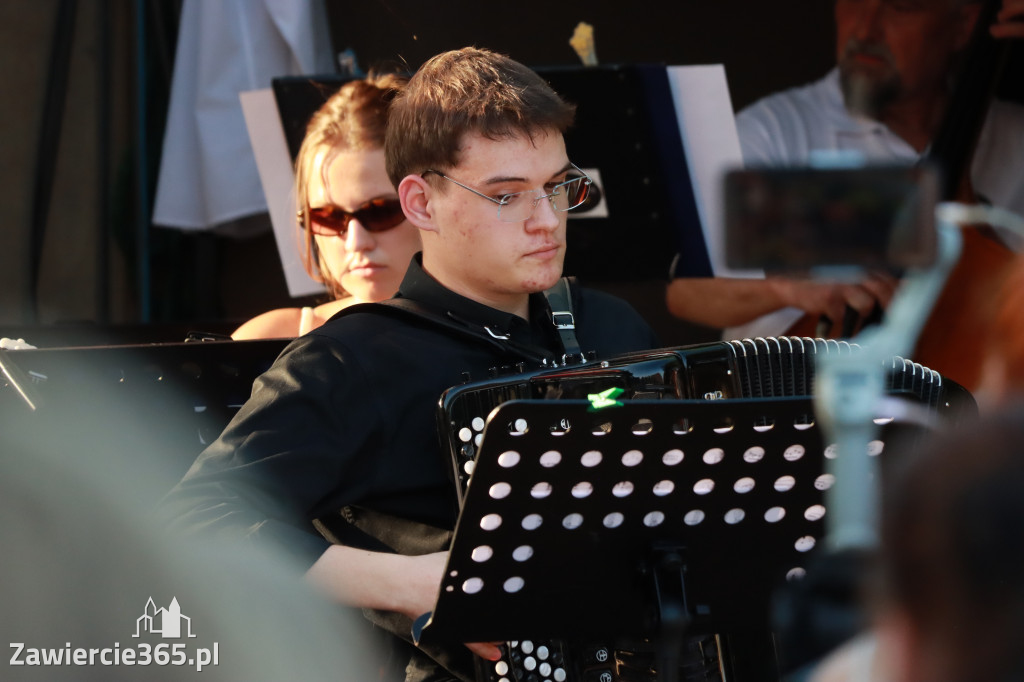 Fotorelacja: „Muzyka po sąsiedzku” pięknym finałem Dni Zawiercia 2026