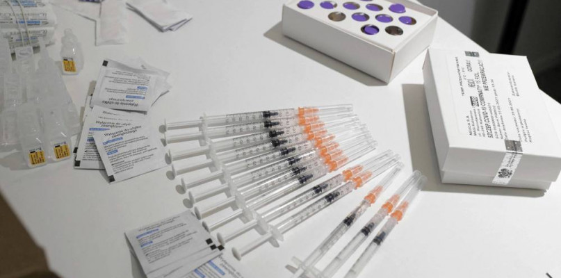 Ponad 19 mln 375 tys. osób w Polsce jest w pełni zaszczepionych przeciwko COVID-19