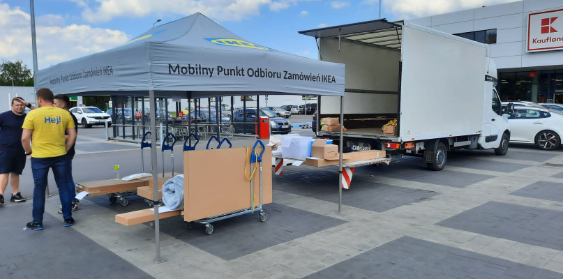 IKEA w Zawierciu_Mobilny Punkt Odbioru Zamówień już działa