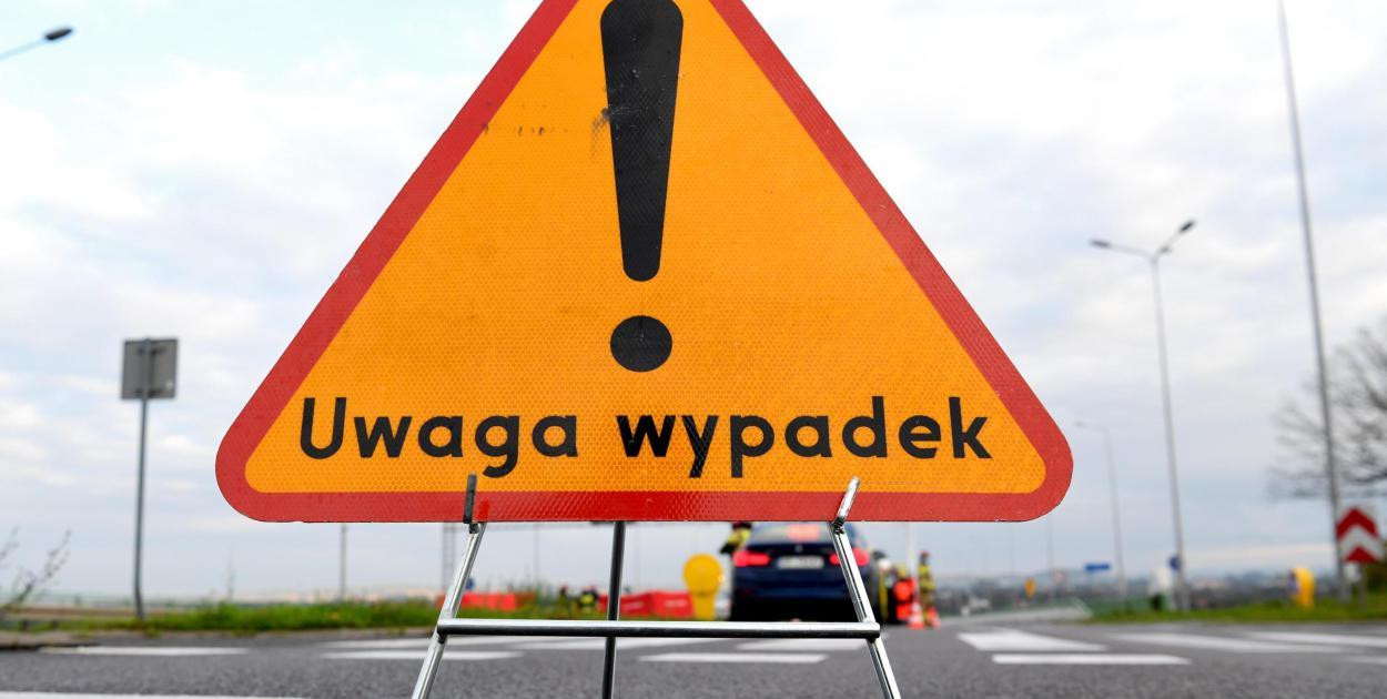Adwokat rodziny ofiar wypadku na A1: sprawca zrobił sobie tor wyścigowy z autostra