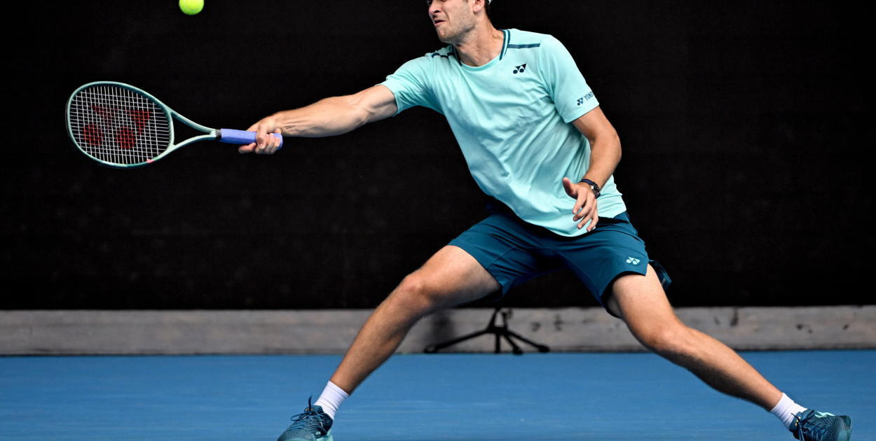 Australian Open - Hurkacz odpadł po pięciosetowej batalii z Miedwiediewem