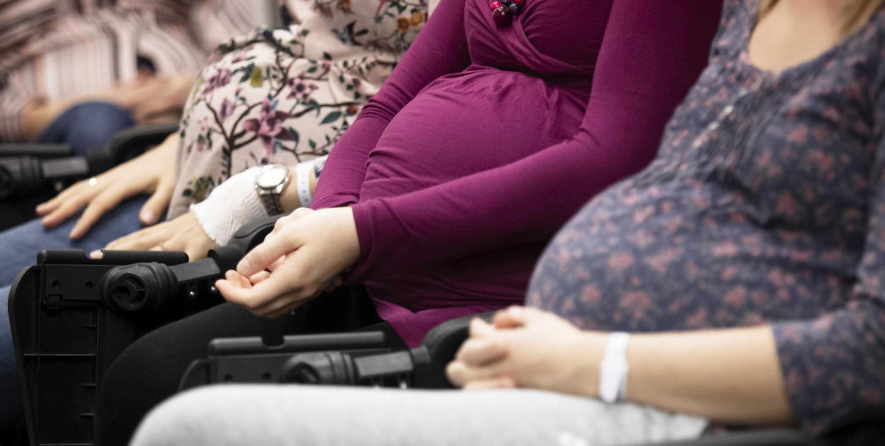 Zbyt krótki sen matki w ciąży zaburza rozwój dziecka