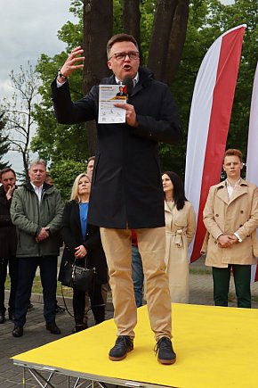 Fotorelacja: Spotkanie otwarte w Zawierciu z Szymonem Hołownia-1224