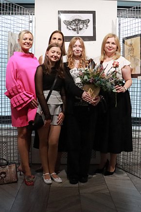 Fotorelacja: Wernisaż wystawy ArtStart w MOK Zawiercie-1365