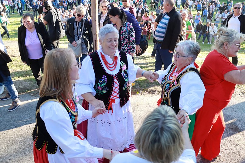 Fotorelacja III: GMINNE ŚWIĘTO PLONÓW część artystyczna cd. Irządze 2025!