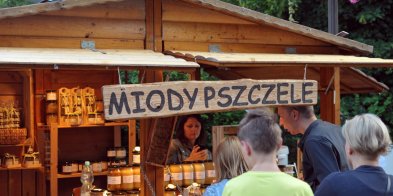 Polska Izba Miodu: najczęściej kupujemy miód wielokwiatowy-30099