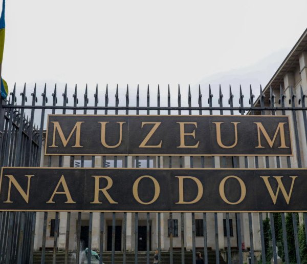 NIK: w latach 2019-2022 Muzeum Narodowe w Warszawie nieprawidłowo przygotowywało i-31030