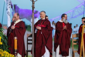 Nuncjatura Apostolska: papież mianował bp. Artura Ważnego ordynariuszem sosnowieck-31077
