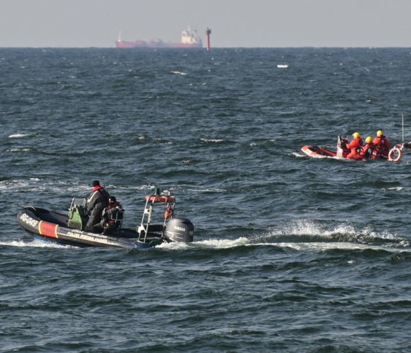 Pomorskie: odnaleziono ciało żołnierza wojsk specjalnych, który zaginął na Bałtyku-31317