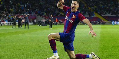 Liga hiszpańska - trzy gole Lewandowskiego dały Barcelonie zwycięstwo nad Valencią-31392