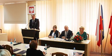 Sesja Rady Miejskiej w Łazach. Zaprzysiężenie burmistrz-31848