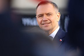 Nawroccy przekazali kawalerkę Chrześcijańskiemu Stowarzyszeniu Dobroczynnemu w Gdy-51898