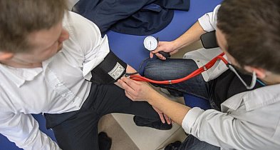 NFZ: 11 milionów Polaków ma nadciśnienie tętnicze; chorują nawet dzieci-52035