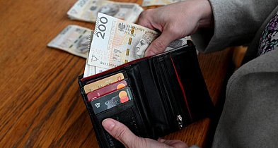 Polacy częściej niż przeciętni Europejczycy korzystają z usług kilku banków-53235