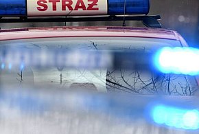 Eksplozja podczas pożaru; nie żyje jedna osoba, ranni dwaj policjanci-53390