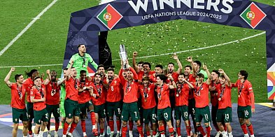 Piłkarska LN: Portugalia po rzutach karnych pokonała Hiszpanię w finale-53439